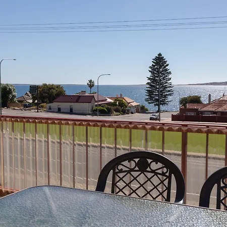 Blue Seas Motel-3