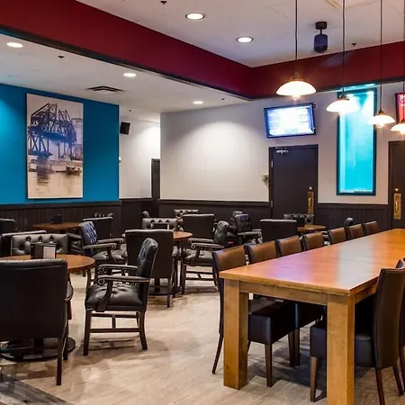 Ramada Plaza By Wyndham Prince George-3