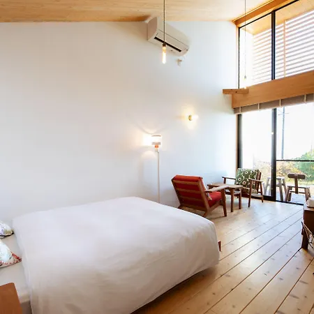 Ananda Chillage Yakushima-3