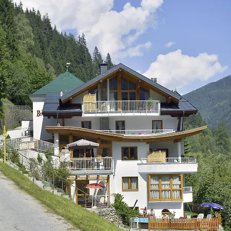 Hotel Garni Bergwelt-2
