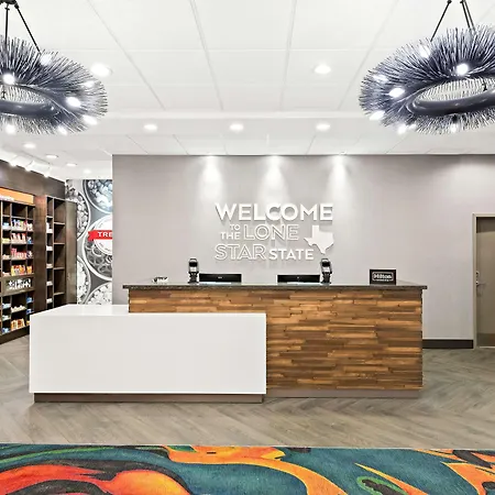 Hampton Inn Longview-3