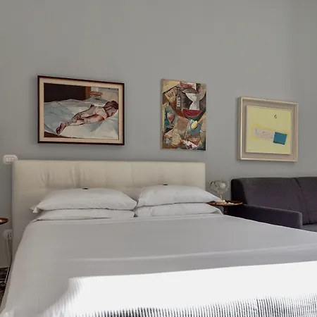 Aiello Suites Executive-2