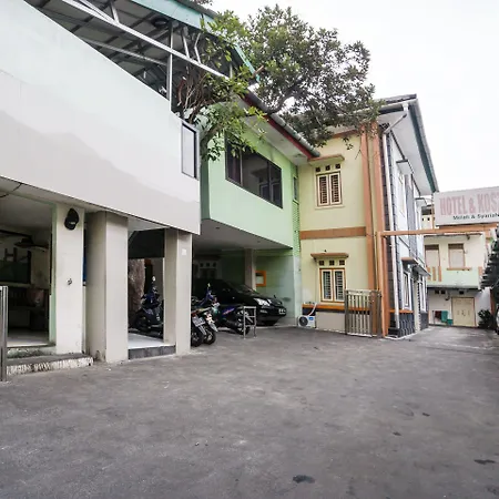 OYO 1798 Hotel 37 Syariah-2