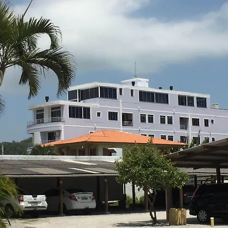 Kasato Maru Residence 100 Mts Do Mar Ingleses Norte-3