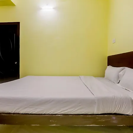 Spot On 26185 Hotel Spectra Inn-3