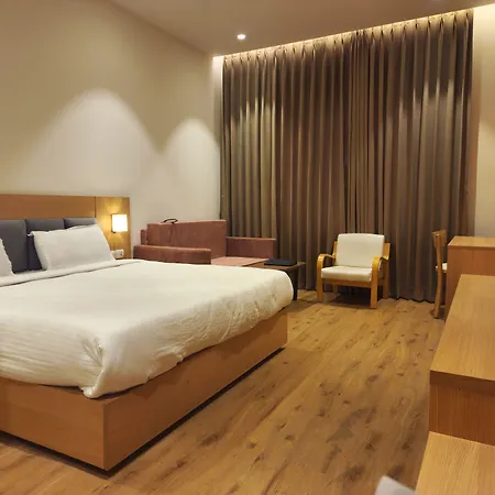 Hotel Gorbandh-3