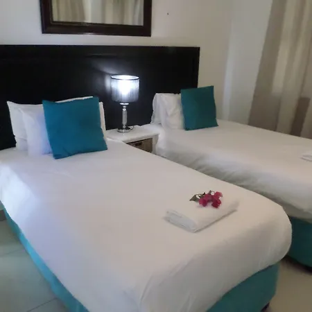 Saldanha Bay Inn-3