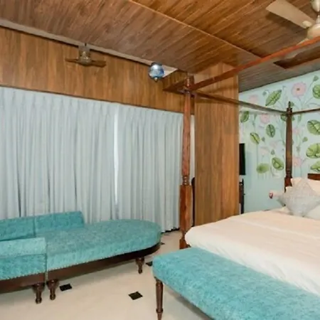 Jheel Hotel And Restaurent-3