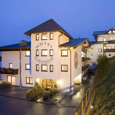 Hotel Alpenfriede-3