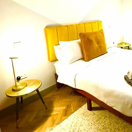 Urban Pod Hotel Liverpool-3