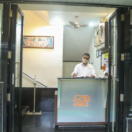 Hotel Shanti Palace-2
