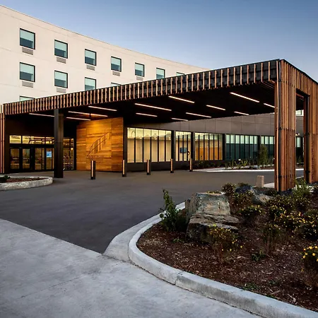 Wyndham Garden Winnipeg Airport-2