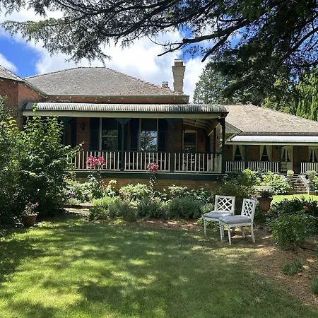 Rowan Brae Historic Guesthouse-2