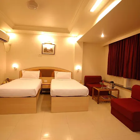 Hotel Suyash Deluxe-2