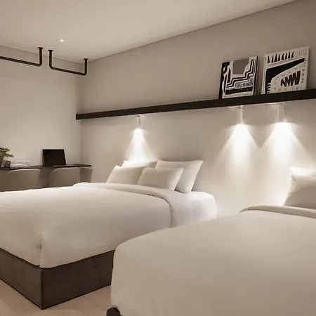 The Connoisseur Residence Hotel-3