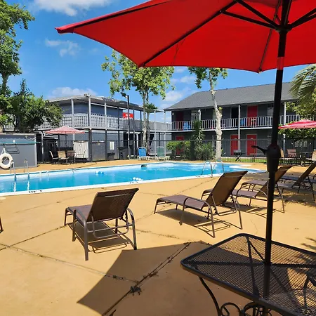 Red Carpet Inn - Houma-3