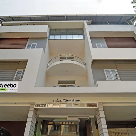 Sreepathi Nirmalyam 400 Mts From Guruvayoor Temple-3