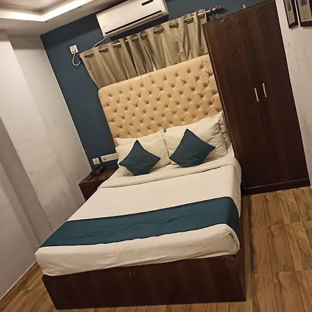 Alankar Lodge-3