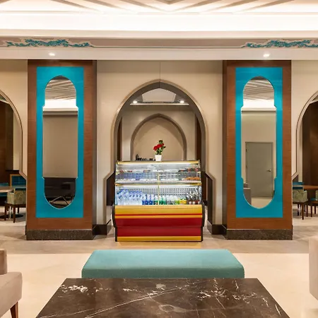 Ramada By Wyndham Makkah Zad Al Tayseer-3