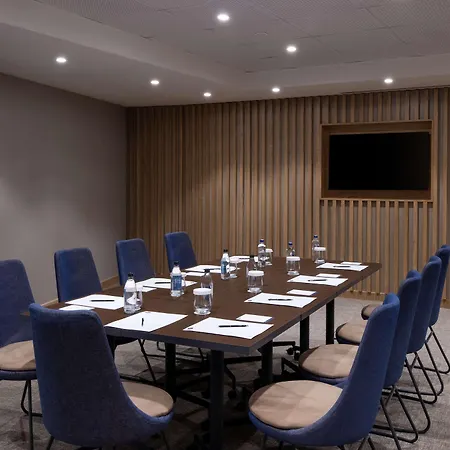 Hampton By Hilton Istanbul Sirkeci-3