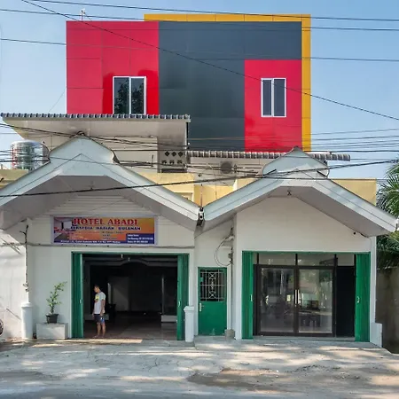 Reddoorz Near Manhattan Times Square Medan 2-3