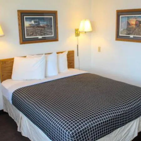 Economy Hotel Macon-2
