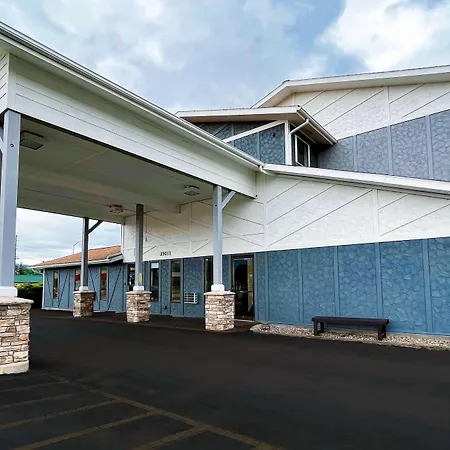 Super 8 By Wyndham Missoula/Brooks Street-2