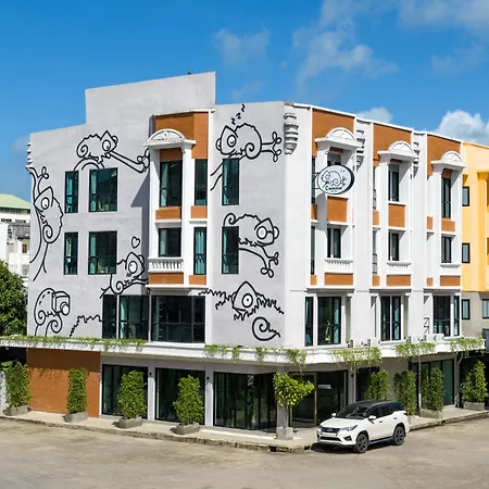 Chamemon Bed Phuket Town-3