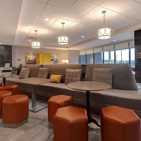 Home2 Suites By Hilton Dekalb-3
