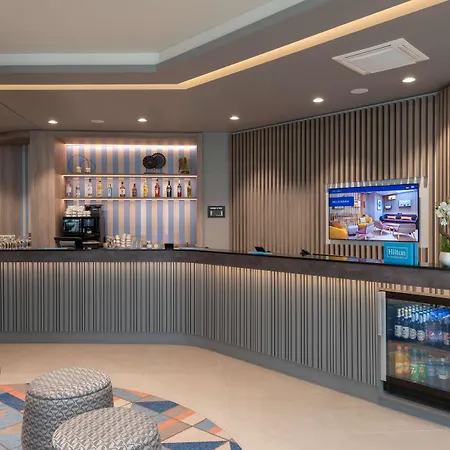 Hampton By Hilton Munich City North-3
