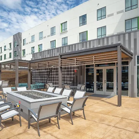 Courtyard By Marriott Charleston-North Charleston-2