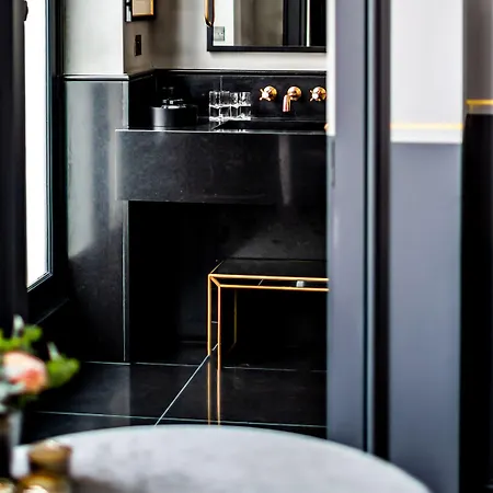 Monsieur George Hotel & Spa - Champs-Elysees-3