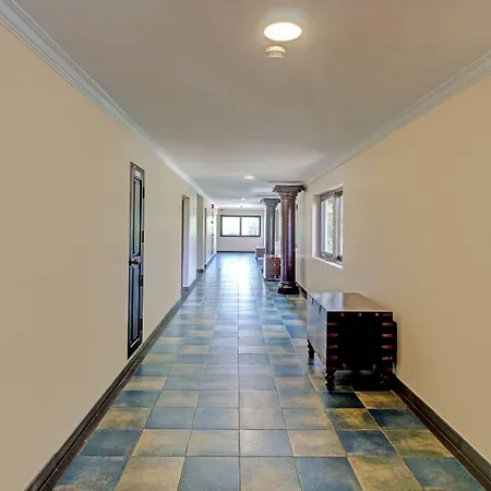 Treebo Premium Travancore Palace Cherthala-3