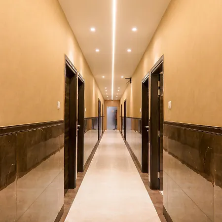 Fabhotel Maya Crystal-2