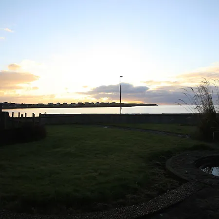 Sandwick Bay Guest House-3