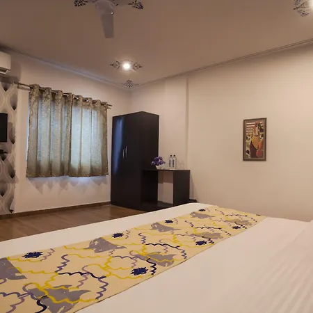 Tripli Hotels Arunoday Palace-3