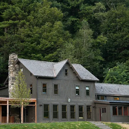 Little Cat Lodge-3