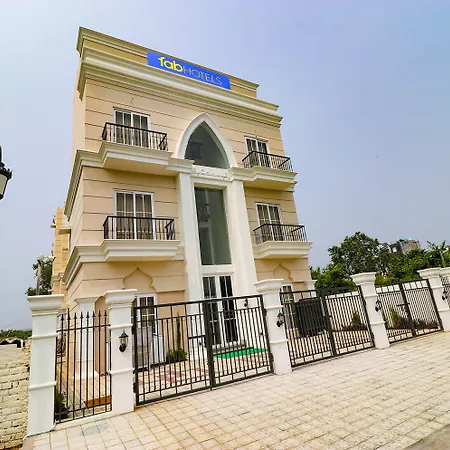 Fabhotel K9 Villa-3
