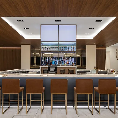 Ac Hotel By Marriott Vancouver Waterfront-2
