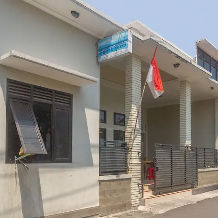 Spot On 3155 Penginapan Banyu Biru Syariah-2