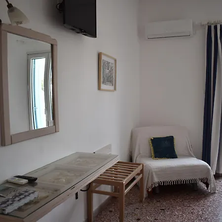 Andriani'S Guest House-2