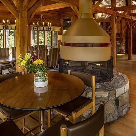 Baywood Conference And Lodging Center-3