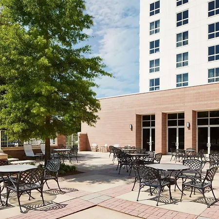 Hilton Charlotte Airport Hotel-3
