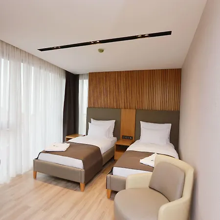 Pikola Otel-3