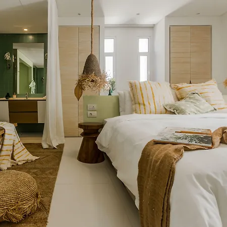 Cloud 7 Residences Ayla Aqaba-2