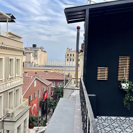 Port Galata Suites-3