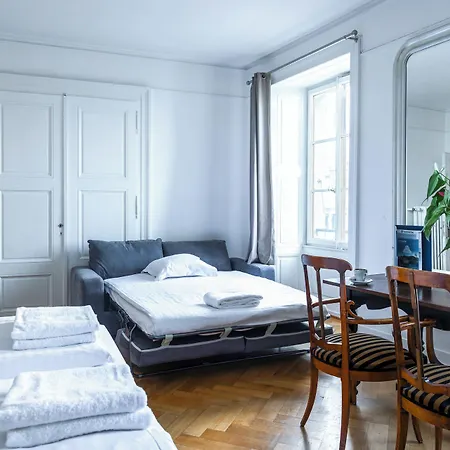 Vevey Hotel & Guesthouse-3