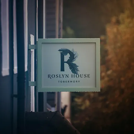 Roslyn House-2