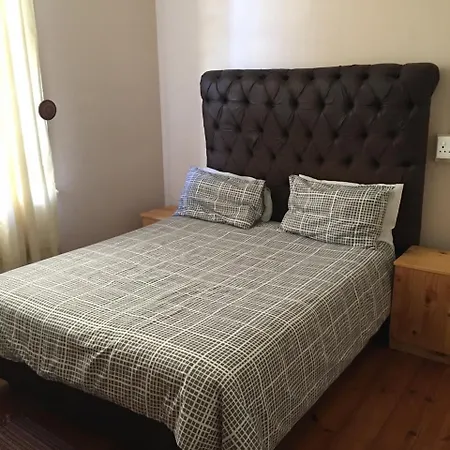 Karibu Guesthouse-3