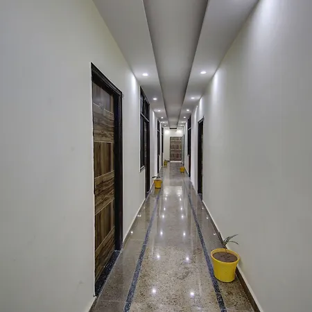 Hotel Premier Noida 135-2